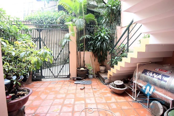 Budget house for rent in Hoang hoa tham, Ba Dinh